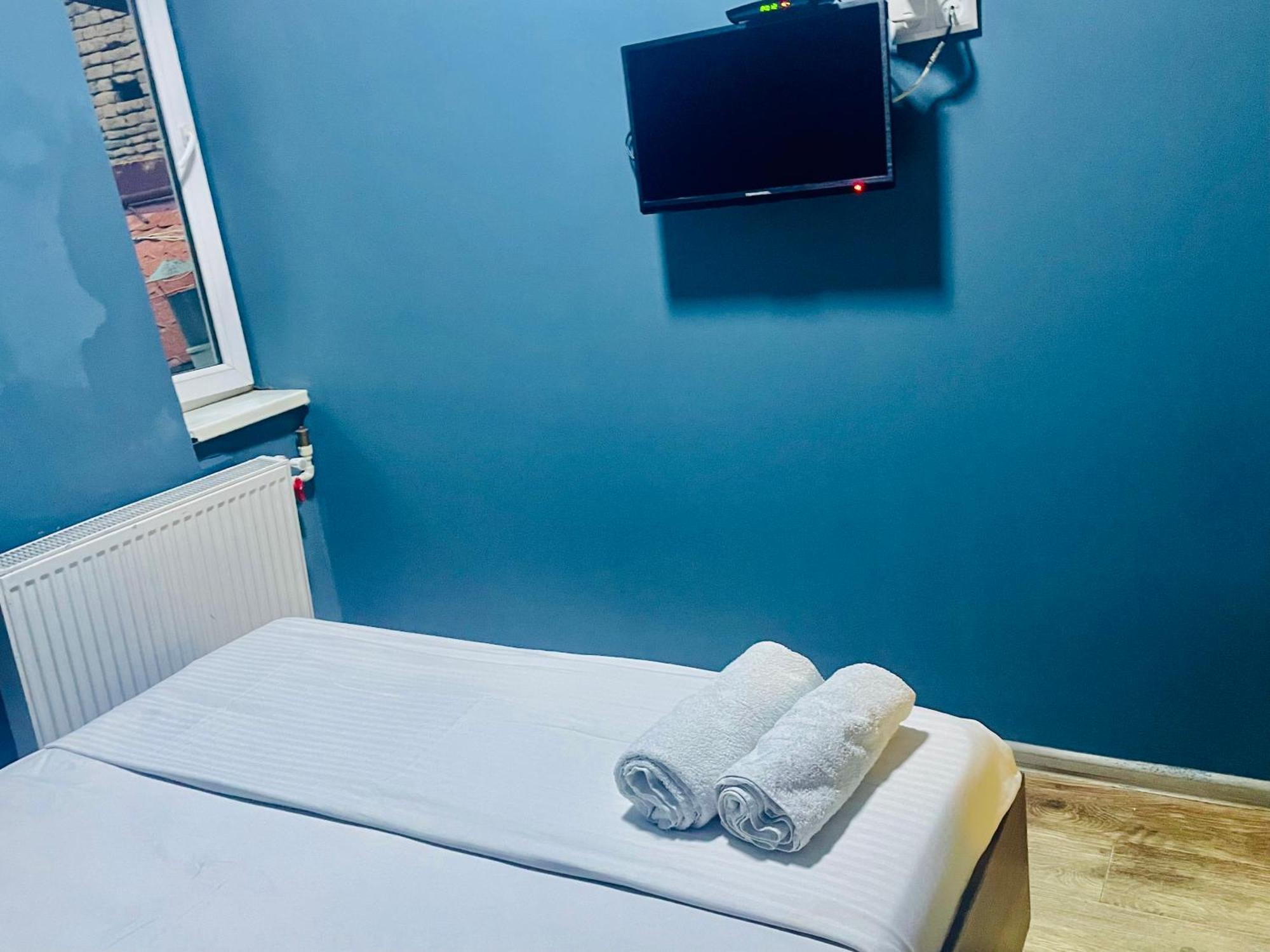 Hotel Klarastan Bon Voyage Tbiliszi Kültér fotó