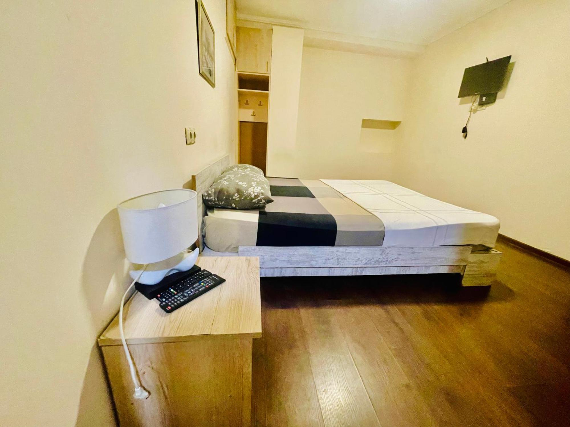 Hotel Klarastan Bon Voyage Tbiliszi Kültér fotó
